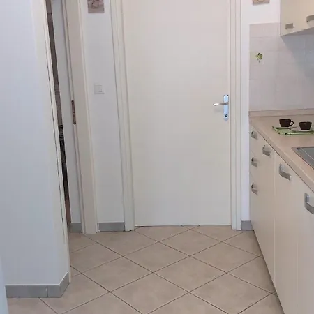 Apartman Perla Azzurra Blizu Mora